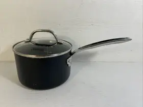 4500-0122gb Viking Cookware Metal Hard Anodized 2 Quart 1.8 L Sauce Pan Black With Lid Clean