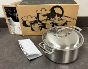 Vsc0655 Viking Professional 7-ply 18/10 Stainless Steel 5.5 Quart Sauce Pot
