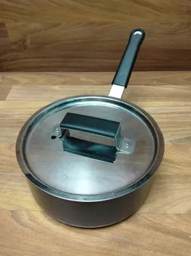 50362 Vollrath Sauce Pan And Lid Ameriware Professional Non-stick Heavy Gauge Alloy