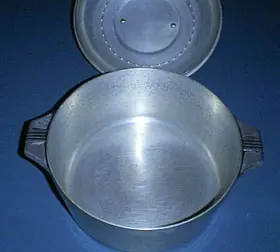 4248p Wagner Ware Vintage Sidney 5 Quart Magnalite Dutch Oven / Stock Pot With Lid