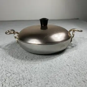 2107 Wear-ever 8 Inch Copper Handles Hallite Serving Pot Cook And Serve Twist Fancy