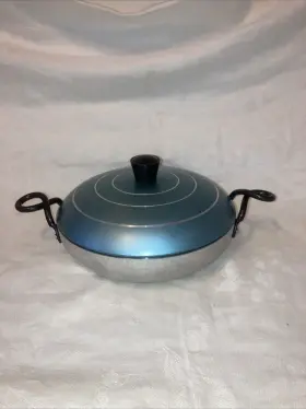 2308 Wear Ever Wear-ever Usa Hallite 8 Inch Aluminum Pan With Loop Handles And Turquoise Lid #2308 Mcm