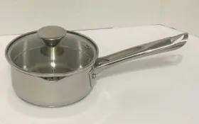 0329 Wearever Wear Ever 1 Quart Double Pour Spout Stainless Steel Saucepan With Strainer Lid