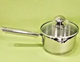 Wearever 1.5q/1/4l Wear Ever 1.5 Quart Dual Pour Spout Stainless Steel Sauce Pan With Strainer Lid