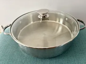022014 Wolfgang Puck 11 Inch Stainless Steel Round Casserole Pan With Lid Double Handle
