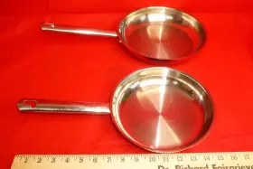 042006 Wolfgang Puck 2 Pucks Cafe Collection 8 Inch And 9.5 Stainless 18/10 Skillet Frying Pans