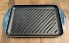 Le Creuset Agave Rectangular Skinny 32CM Cast Iron Grill Pan New Box. Price: $134.99.