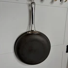 Cuisinart Contour Hard Anodized 10" Nonstick Skillet 6422-24 Stay Cool Handle Used. Price: $31.99.