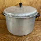 Mirro 10 Quart 9.5 Liter Stock Pot With Lid Vintage Used. Price: $19.99.
