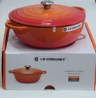 Le Creuset Signature Cast Iron Round Dutch Oven 7.5 Qt New. Price: $439.00.
