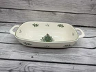 Spode Christmas Tree 2.5 Quart Round Covered Casserole, Earthenware Bakeware Used. Price: $38.70.