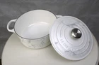 Creuset 4.5 Quart Signature Round Dutch Oven, Marble Applique New. Price: $359.95.