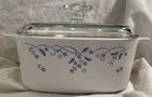 Vtg 1.5 Liter Corningware Provincial Blue 11/2 Casserole & Pyrex Lid A7C Used. Price: $33.44.