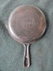 Griswold Vintage #3 Cast Iron Skillet 709I Good Conditon Sets Flat Fast Shipping Used. Price: $41.99.
