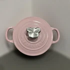 Le Creuset Baby Cocotte Rond Pot Bear Knob 14CM Powder Pink Cooking Box Used. Price: $155.39.