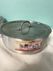 Unaware Aluminum Kitchen Pot With Lid 5 Quart, Silver New. Price: $38.00.