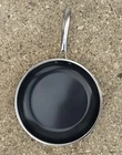 Hexclad 12" Frying Pan 12-INCH Hybrid Non-stick Lid New. Price: $98.00.