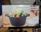 Reneechef 1QT Microwave Steamer Cooker W/ Lid Plastic 8IN X 3.4IN Black/white New. Price: $18.00.