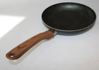 Imusa 9.5IN W/wood Looking Handle Aluminum Speckled Nonstick Fry Pan Used. Price: $20.00.