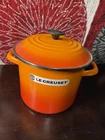 Le Creuset Enamel-on-steel Covered Stockpot, 10-QUART, Flame F2 Used. Price: $120.00.