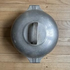 Vtg Wagner Ware Sidney Magnalite Round Dutch Oven Roaster Pot W/lid 4248-M -a Used. Price: $59.99.