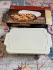 Anchor Hocking Fire 2 Qt M1000/175 Amber Ovens Baking Glass Dish Microwave Used. Price: $30.00.