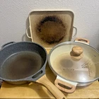 Pioneer Woman 4 Qt. Pans (2), Lid & 10" Griddle Cast Aluminum Black /linen Specs Used. Price: $99.99.