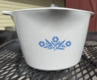 2 Qt Corning Ware Blue Cornflower P-65-B Gravy-sauce Maker Mixing Measure Bowl Used. Price: $32.80.