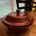 Pampered Chef Ceramic Round Casserole Dish With Lid 1.5L Used. Price: $40.00.