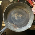 Vintage NO8 Cast Iron Chicken Fryer With Old Used. Price: $50.00.