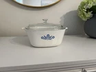 Corningware P-9-C-1 2.5 Qt Blue Cornflower Casserole Dish With Glass Lid Used. Price: $22.50.