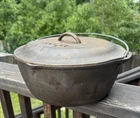 Vintage Lodge Cast Iron Dutch Oven 12" Pot With Lid & Handle 10 Do Made Usa Used. Price: $44.97.