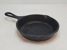 Lodge Cast Iron Skillet Small 4.5 Wide Made In Usa H5MS Dbl Pour Spout Used. Price: $11.08.