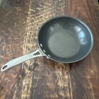 Calphalon Skillet 1609 9" Anodized Aluminum 2 Qt Saut Pot Frying Pan Lid Used. Price: $18.69.