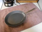 Calphalon/commercial Aluminum Cookware Co. G190HC Oval Fajita Skillet Usa Used. Price: $17.95.