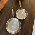 Cuisinart 8322-24 10IN & 722-20 8IN Open Skillets Stainless Lids Set Of Used. Price: $28.99.