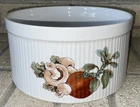 Wedgwood Gourmet 7" Souffle Baking Dish Set Excellent+ Vegetables Used. Price: $29.95.