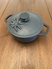 Smith & Clark Ironworks 3 Qt Enameled Cast Dutch Oven With Spider Lid Used. Price: $40.00.