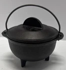 Lodge Cast Iron Country Kettle 1CK With Lid L5MIC - Usa Free Shipping Used. Price: $35.99.