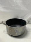 Hexclad Hybrid Nonstick 8-QUART Dutch Oven With Stainless Steel Used. Price: $81.80.