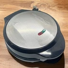 Holstein Housewares HH-0937012SS Omelet Maker Black Used. Price: $15.61.