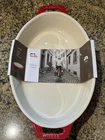 Staub Ceramic Dishes Casserole Baking Pan Cherry Red Oval Size 1.1 Qt 9"X6 New. Price: $29.99.