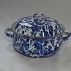 Golden Rabbit Swirl Enamel Steel 2 Qt Stockpot Lid Double Handle Blue/white Used. Price: $29.99.