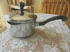 Farberware 1 Qt. Stainess Steel Saucepan With 2 Pour Spouts & Lid - Euc Used. Price: $25.99.