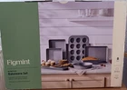 Figmint Nonstick 8-PIECE Aluminized Steel Bakeware Set Gray 450 Pans New. Price: $39.99.