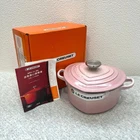 Le Creuset Cocotte D Amour Loop Shell Pink Cast Iron Enamel Pot 1.9L Silver Nob New. Price: $389.49.