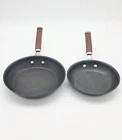 Circulon Premier Professional Skillets 10" & 5.5" Hard Anodized Induction 2PC Used. Price: $41.99.