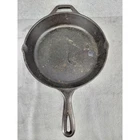 Lodge 10.5 Inch Cast Iron Skillet Wildlife Series Deer Head L8SKWLDR Black Used. Price: $34.98.