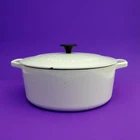 Cuisinart 7 Qt Cast Iron Dutch Oven Chef's Classic Enameled Matte White Used. Price: $76.00.