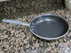 Vtg. Bakers & Chefs 10 "heavy Aluminum Skillet/frypan #83114/007 U.s.a. Used. Price: $15.99.